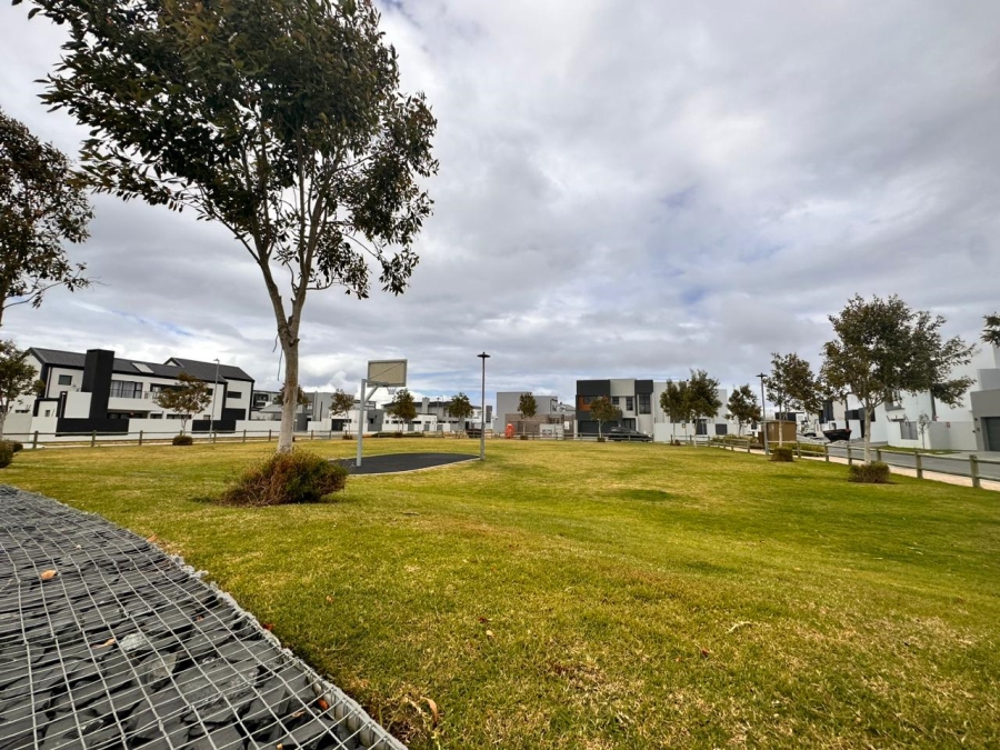 3 Bedroom Property for Sale in Sandown Western Cape